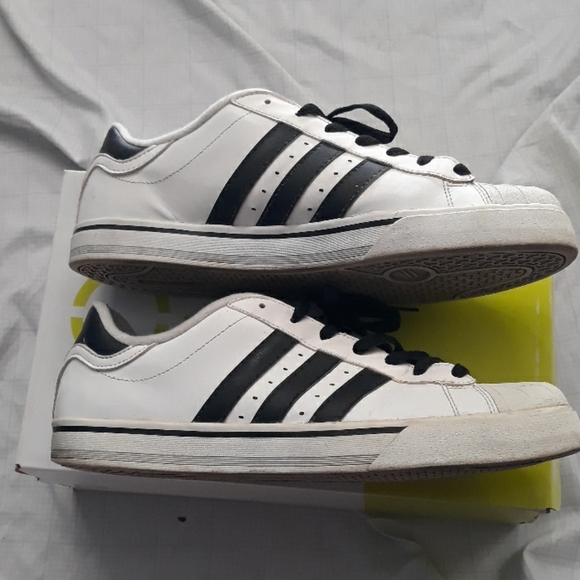 adidas Other - Adidas bhneo classic